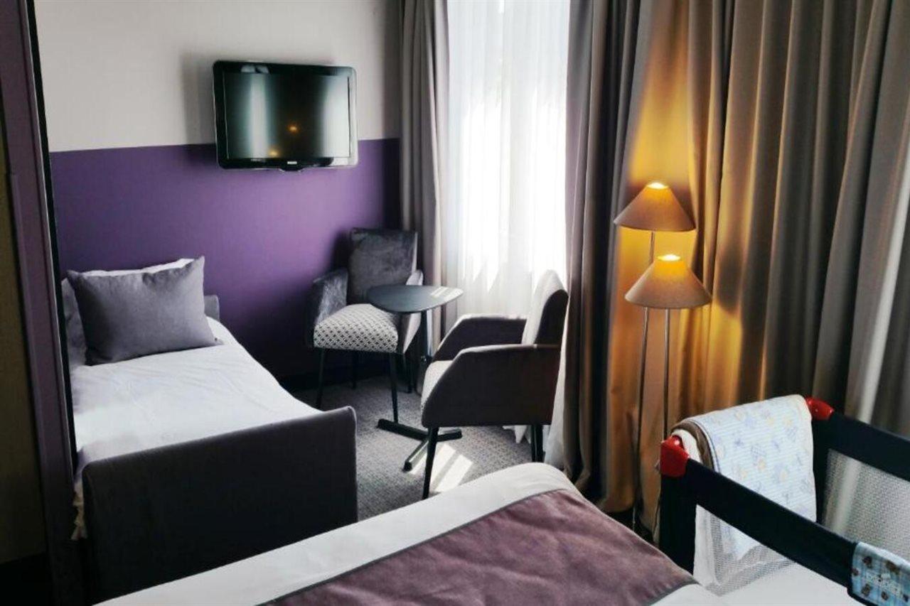 Best Western Hotel De La Breche Niort Bagian luar foto