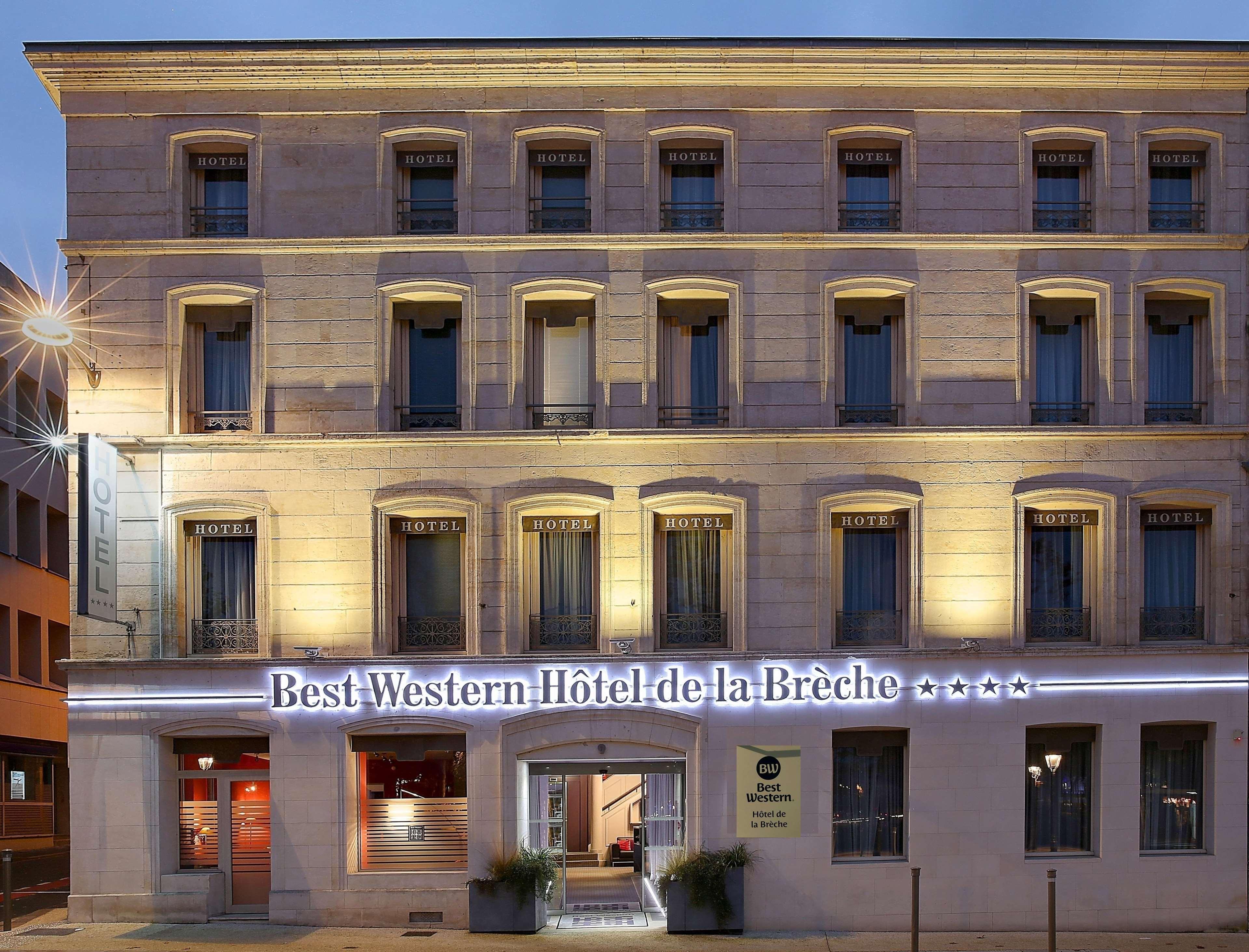 Best Western Hotel De La Breche Niort Bagian luar foto